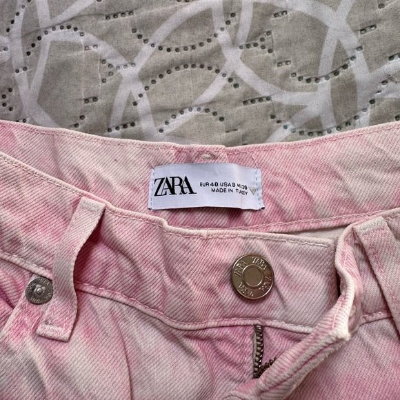 Zara Pink and white pants - Picture 2 of 3